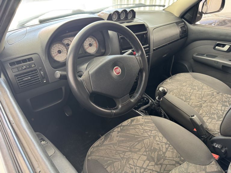 Fiat Strada Adventure 1.8/ 1.8 LOCKER Flex CE