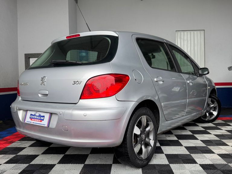 Peugeot 307 Presence 2.0 Flex 16V 5p Aut.