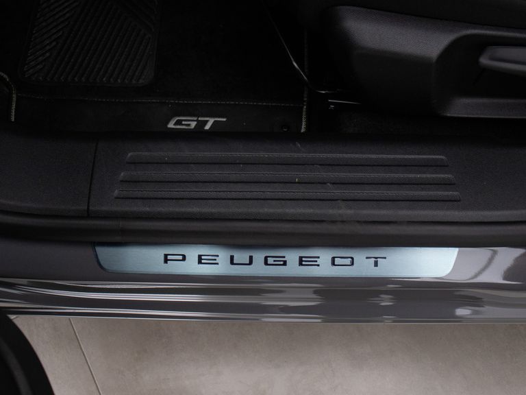 Peugeot 2008 GT 1.0 Turbo Flex 5p Aut.