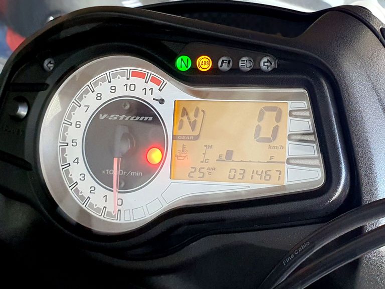 SUZUKI DL 650XT V-STROM