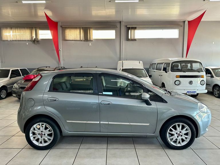 Fiat Punto ESSENCE 1.6 Flex 16V 5p