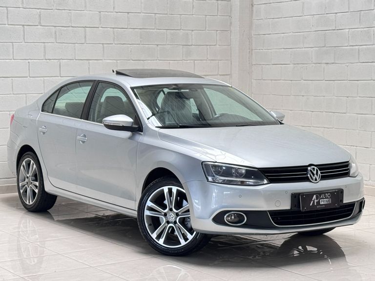 VolksWagen JETTA Highline 2.0 TSI 16V 4p Tiptronic