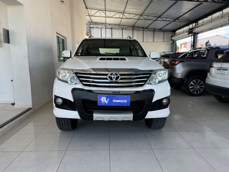 Toyota Hilux CD SRV D4-D 4x4 3.0  TDI Dies