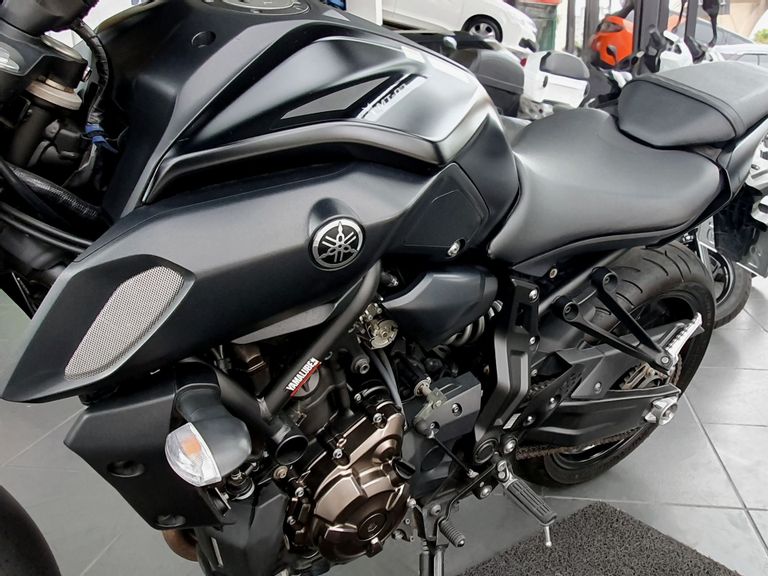 YAMAHA MT-07/MT-07 ABS 689cc