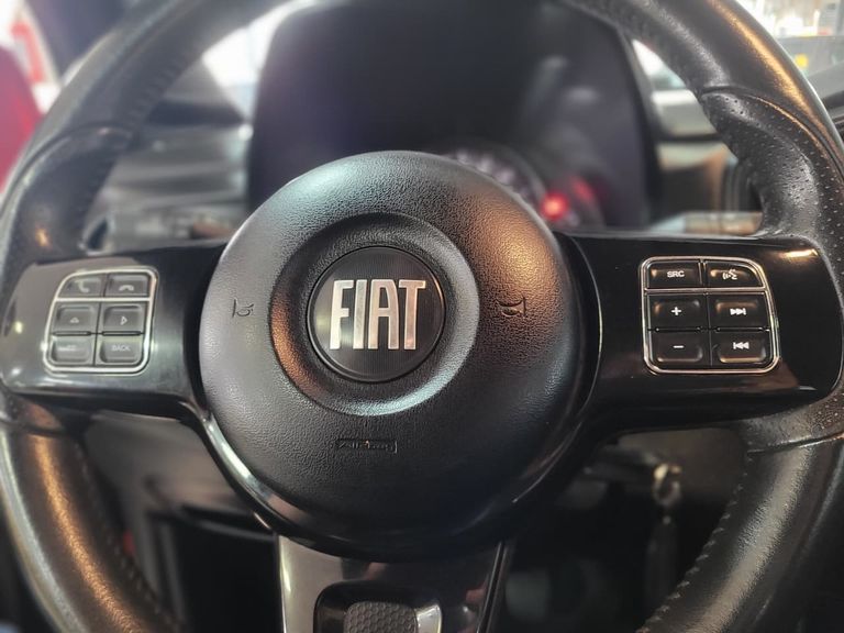 Fiat Strada Volcano 1.3 Flex 8V CD
