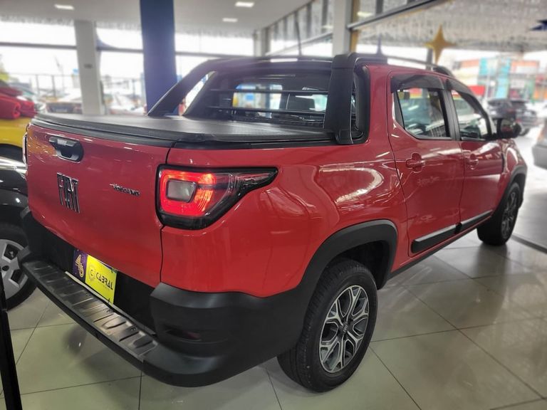 Fiat Strada Volcano 1.3 Flex 8V CD