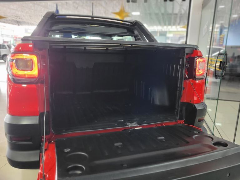 Fiat Strada Volcano 1.3 Flex 8V CD