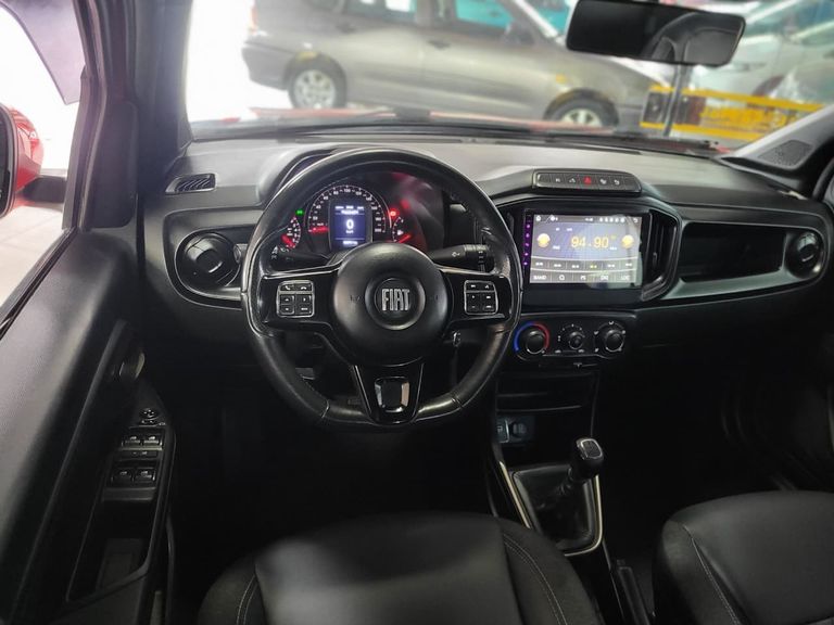 Fiat Strada Volcano 1.3 Flex 8V CD