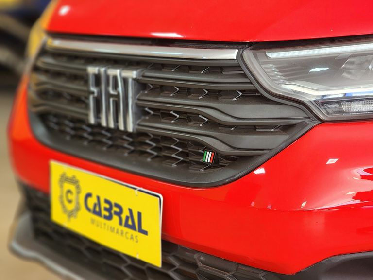 Fiat Strada Volcano 1.3 Flex 8V CD