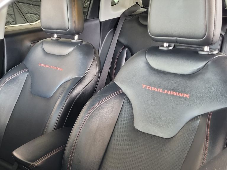 Jeep COMPASS TRAILHAWK 2.0 4x4 Dies. 16V Aut.