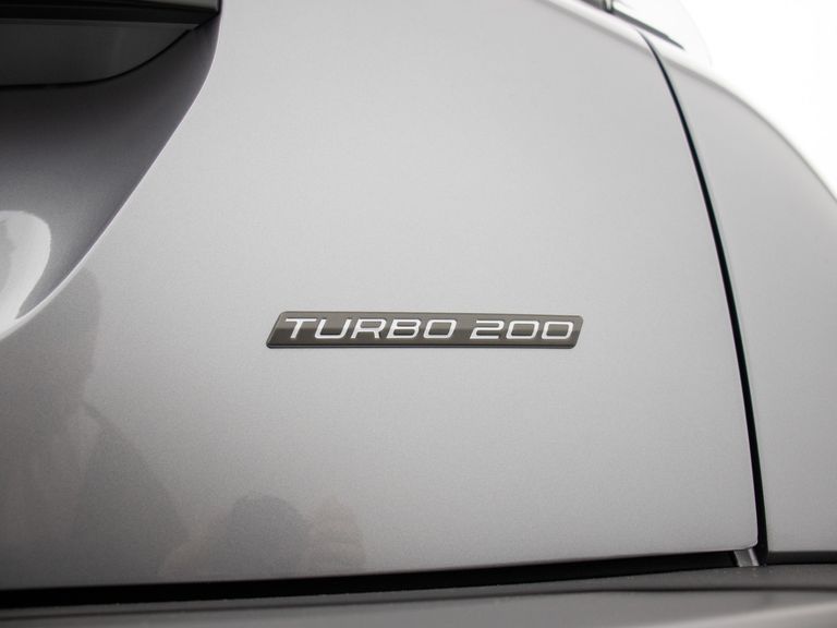 Peugeot 2008 Active 1.0 Turbo Flex 5p Aut.