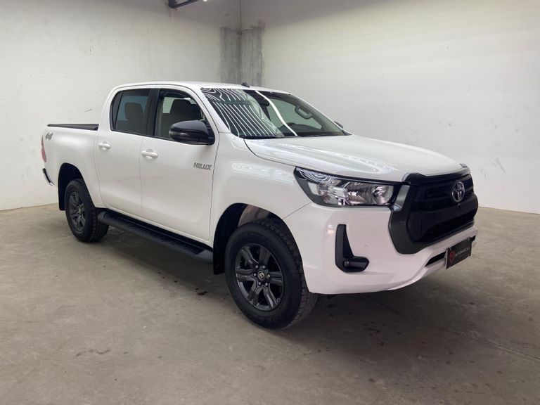 Toyota Hilux CD SR 4x4 2.8 TDI Diesel Aut.