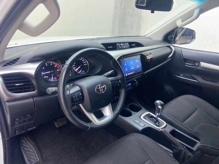 Toyota Hilux CD SR 4x4 2.8 TDI Diesel Aut.