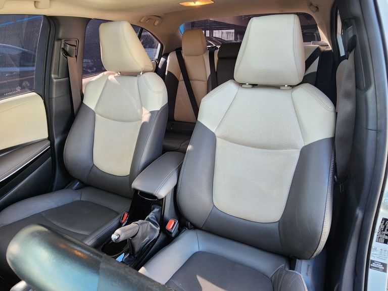 Toyota Corolla Altis Prem. 1.8 Aut. (Híbrido)
