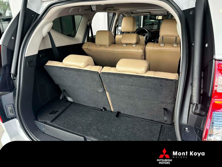 Mitsubishi Pajero Sport Legend 2.4 4x4 Diesel Aut.