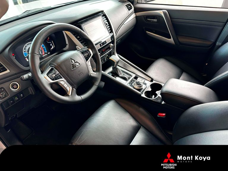 Mitsubishi Pajero Sport HPE-S 2.4  4x4 Diesel Aut.