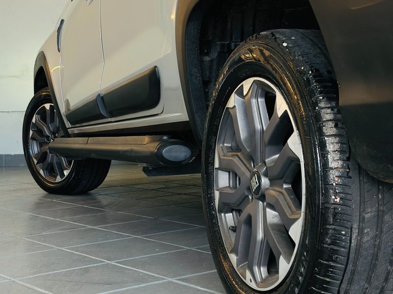 Fiat Strada Ultra 1.0 Flex Turbo CD Aut.