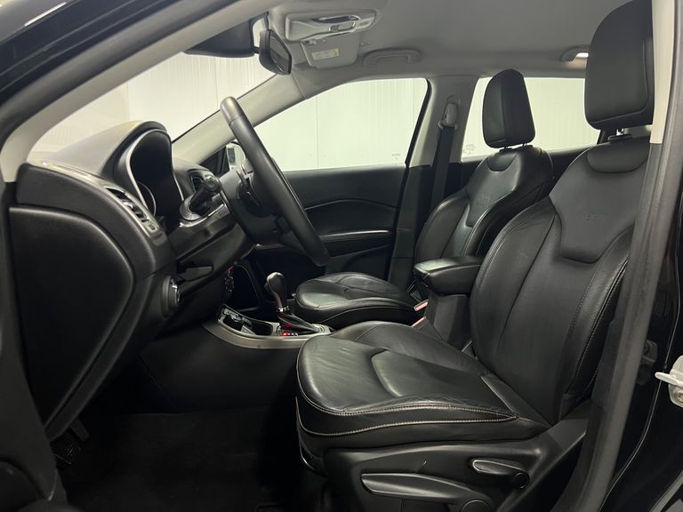 Jeep COMPASS LONGITUDE 2.0 4x4 Dies. 16V Aut.