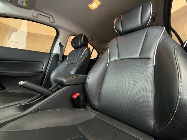 Honda CITY Hatchback Touring 1.5 Flex 16V Aut