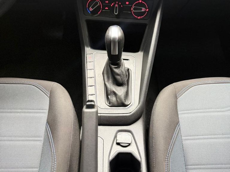 VolksWagen Nivus Comfortline 1.0 200 TSI Flex Aut.