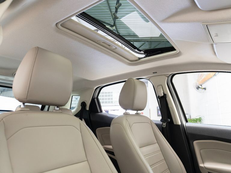 Ford EcoSport TITANIUM 1.5 12V Flex 5p Aut.