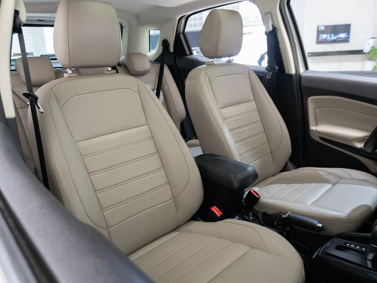 Ford EcoSport TITANIUM 1.5 12V Flex 5p Aut.