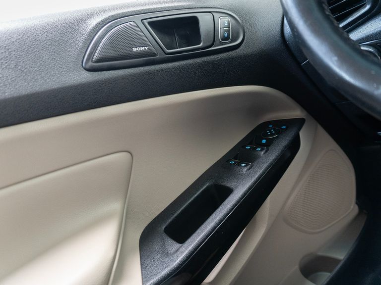 Ford EcoSport TITANIUM 1.5 12V Flex 5p Aut.