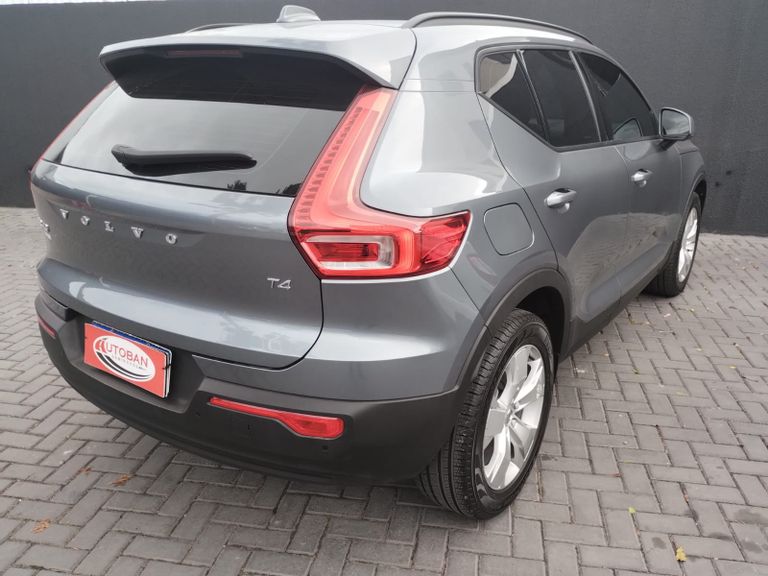 Volvo XC 40 T-4 2.0 190cv FWD