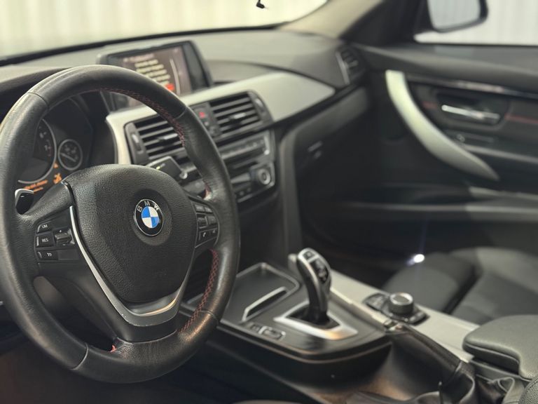 BMW 320iA Modern/Sport TB 2.0/A.Flex/GP 4p