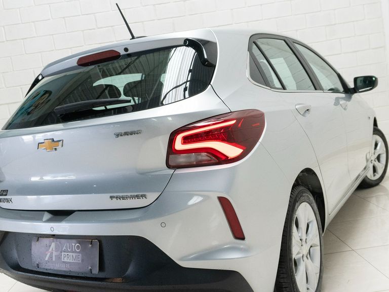Chevrolet ONIX HATCH PREM. 1.0 12V TB Flex 5p Aut.