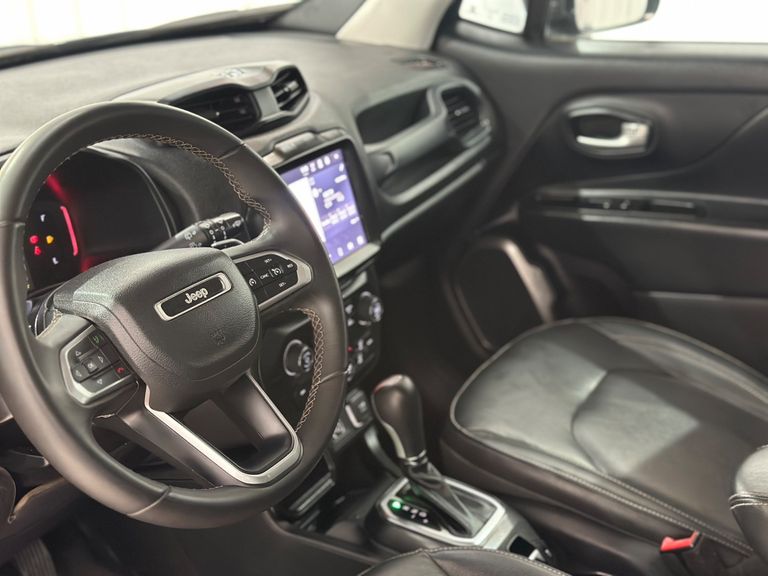 Jeep Renegade Long. T270 1.3 TB 4x2 Flex Aut.