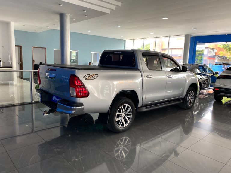 Toyota Hilux CD SRV 4x4 2.8 TDI Diesel Aut.