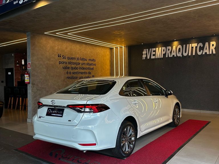 Toyota Corolla XEi 2.0 Flex 16V Aut.