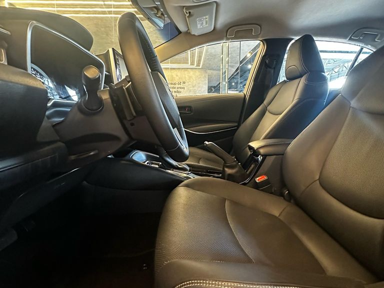 Toyota Corolla XEi 2.0 Flex 16V Aut.