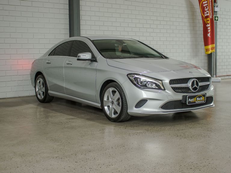 Mercedes CLA-180 1.6 16V 122cv Aut.