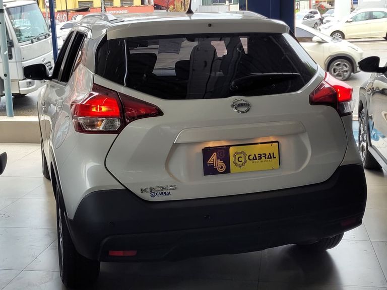 Nissan KICKS S 1.6 16V FlexStar 5p Mec.