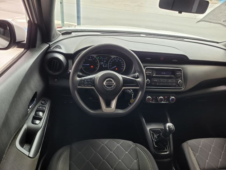 Nissan KICKS S 1.6 16V FlexStar 5p Mec.