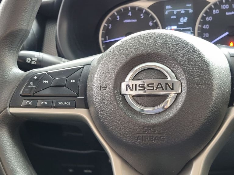 Nissan KICKS S 1.6 16V FlexStar 5p Mec.