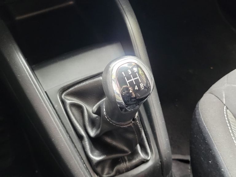 Nissan KICKS S 1.6 16V FlexStar 5p Mec.