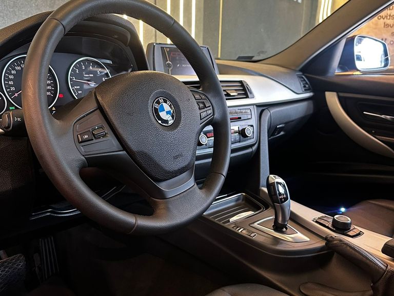 BMW Bmw 320i 3b11