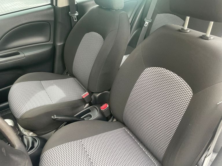 Nissan MARCH S 1.6 16V FlexStart 5p