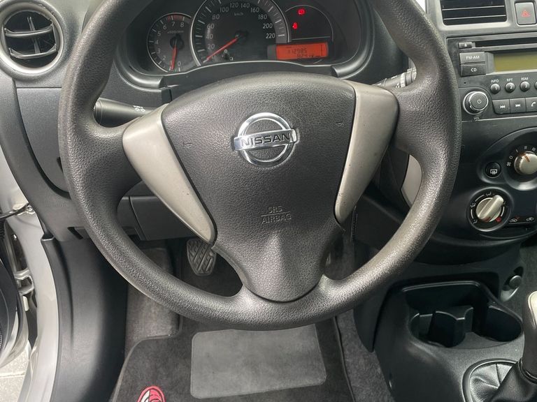 Nissan MARCH S 1.6 16V FlexStart 5p