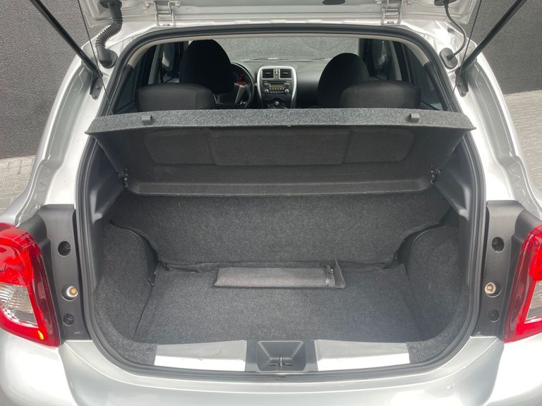 Nissan MARCH S 1.6 16V FlexStart 5p