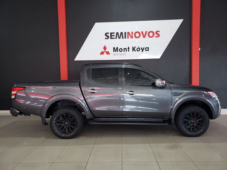 Mitsubishi L200 Triton Sport HPE-S 2.4 CD Dies. Aut