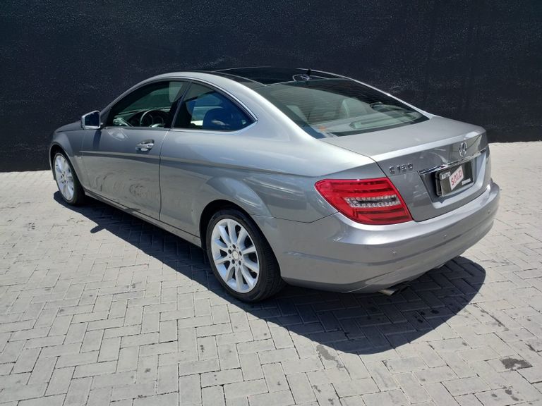 Mercedes C-180 CGI Coupe 1.8 16V 156cv Aut.