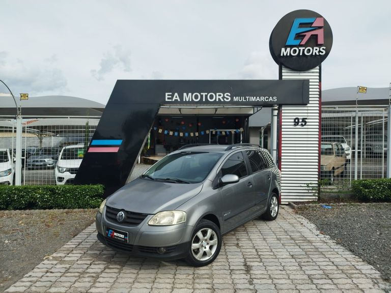 VolksWagen SPACEFOX 1.6/ 1.6 Trend Total Flex 8V 5p