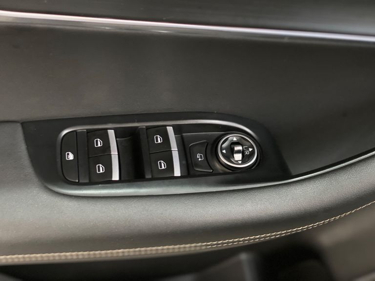 CHERY Tiggo 8 TXS 1.6 16V TGDi Aut.
