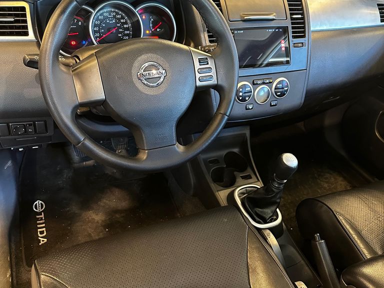 Nissan TIIDA SL 1.8/1.8 Flex 16V  Mec.