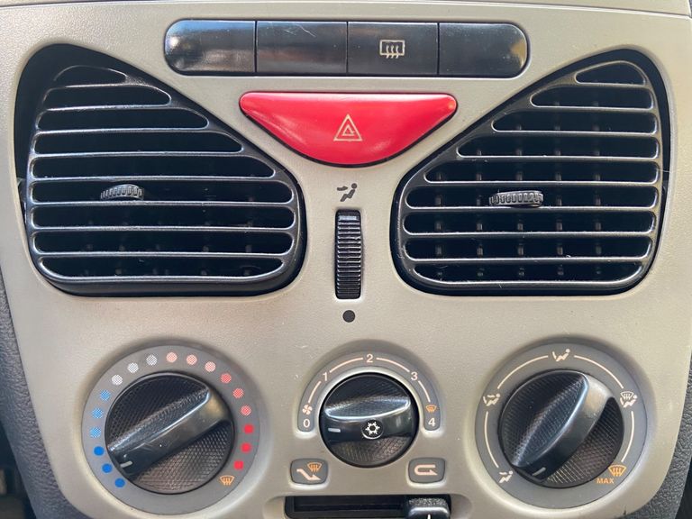 Fiat Siena 1.0/ EX 1.0 mpi Fire/ Fire Flex 8v