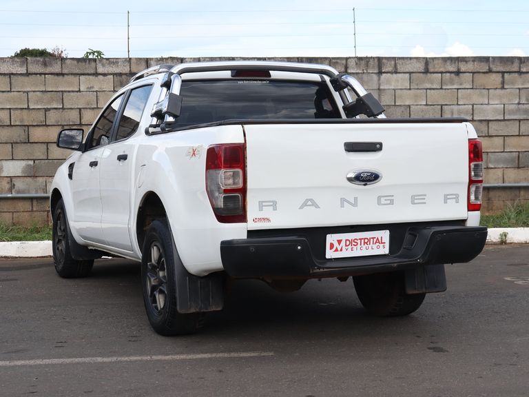 Ford Ranger XLS 2.2 4x4 CD Diesel Mec.
